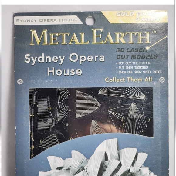 Metal Sydney Opera House 3D Laser Cut Model Kit  Fascinations Gold Edition New - Picture 2 of 5
